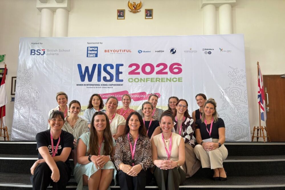 Educators collaborating and connecting at WISE 2026