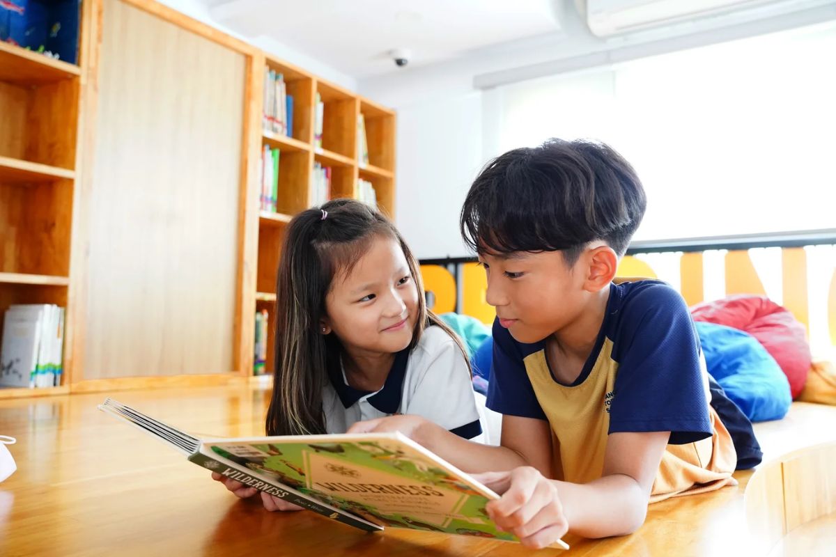 Primary students at Fairmont International School Vietnam develop literacy skills through engaging reading activities 