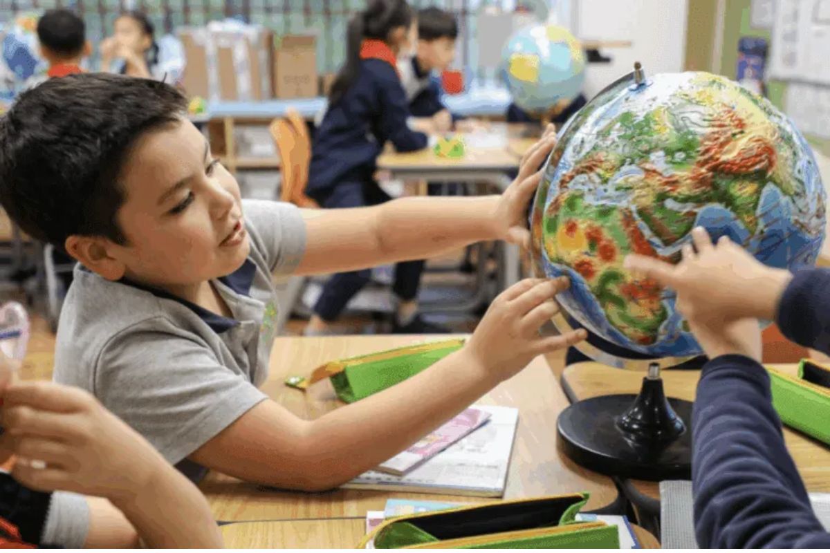 YK Pao School Hong Kong bilingual classroom learning environment 
