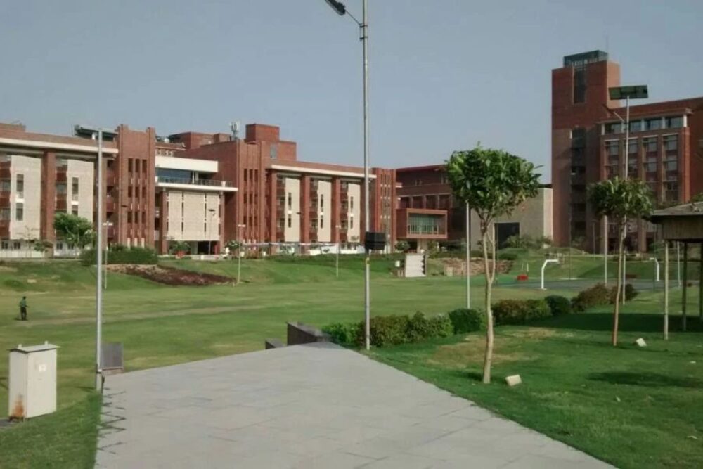 Modern university campus in India representing international institutions offering global degree programmes