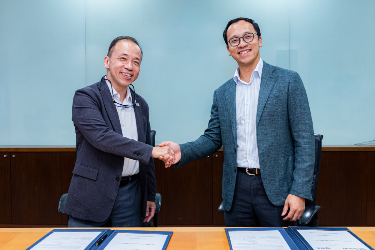 NUS Deputy President (Academic Affairs) and Provost Prof Aaron Thean (left) and Open AI Managing Director, International Mr Oliver Jay (right) signed a Memorandum of Understanding (MOU) on 6 August 2026 at NUS. The collaboration marks a new addition to NUS’ expanding suite of AI resources, equipping students, faculty and staff with enhanced capabilities and opportunities