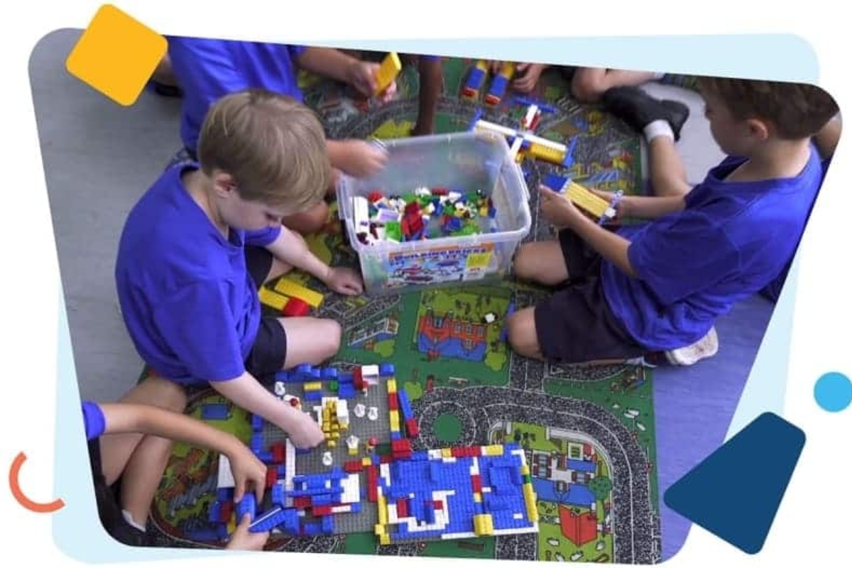 OWIS Newton students learning together in a multicultural Singapore school environment