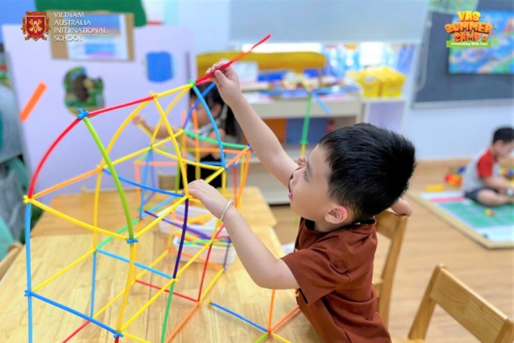 Students take part in hands-on activities and experiences during VAS Bilingual Summer Camp 2026